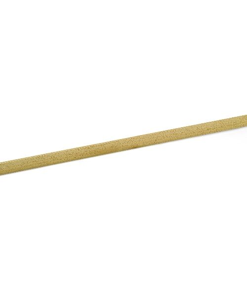 Maliarske pravítko z prvotriedneho rovnorodého dreva bez uzlov.