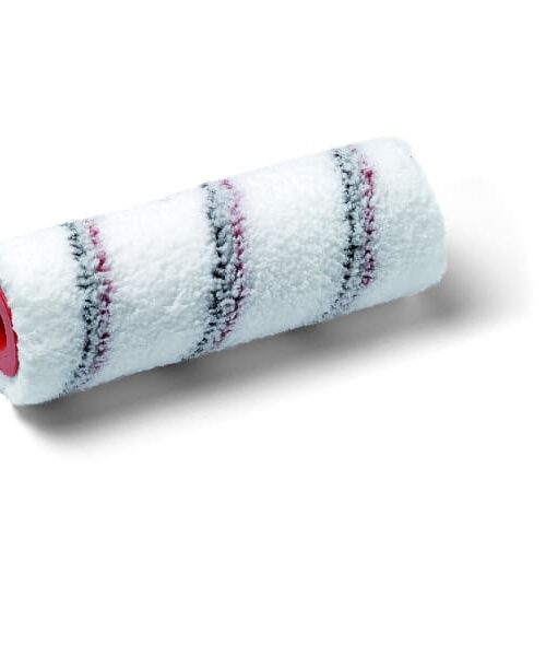 Valček Silverline 25 cm je profi valček z najlepšieho tkaného polyesteru. Poťah nepúšťa chlp, pri nátere nestrieka a zanecháva na povrchu jemnú štruktúru. Všetky nepolstrované valčeky majú okrajové zastrihnutia, to zaručuje, že nezanecháva po stranách prúžky väčšieho množstva farby. Šírka 250 mm. Vlas 18 mm.